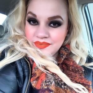 Meet your Posher, Martinez